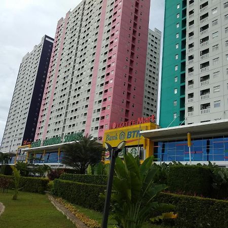 Apartment Comfy 2 Bedroom Nerine Jakarta Exterior foto